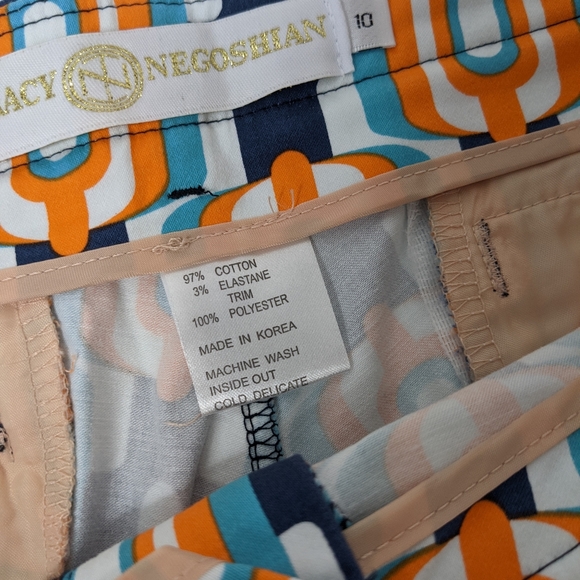 Tracy Negoshian Geo Print Shorts - Picture 3 of 9